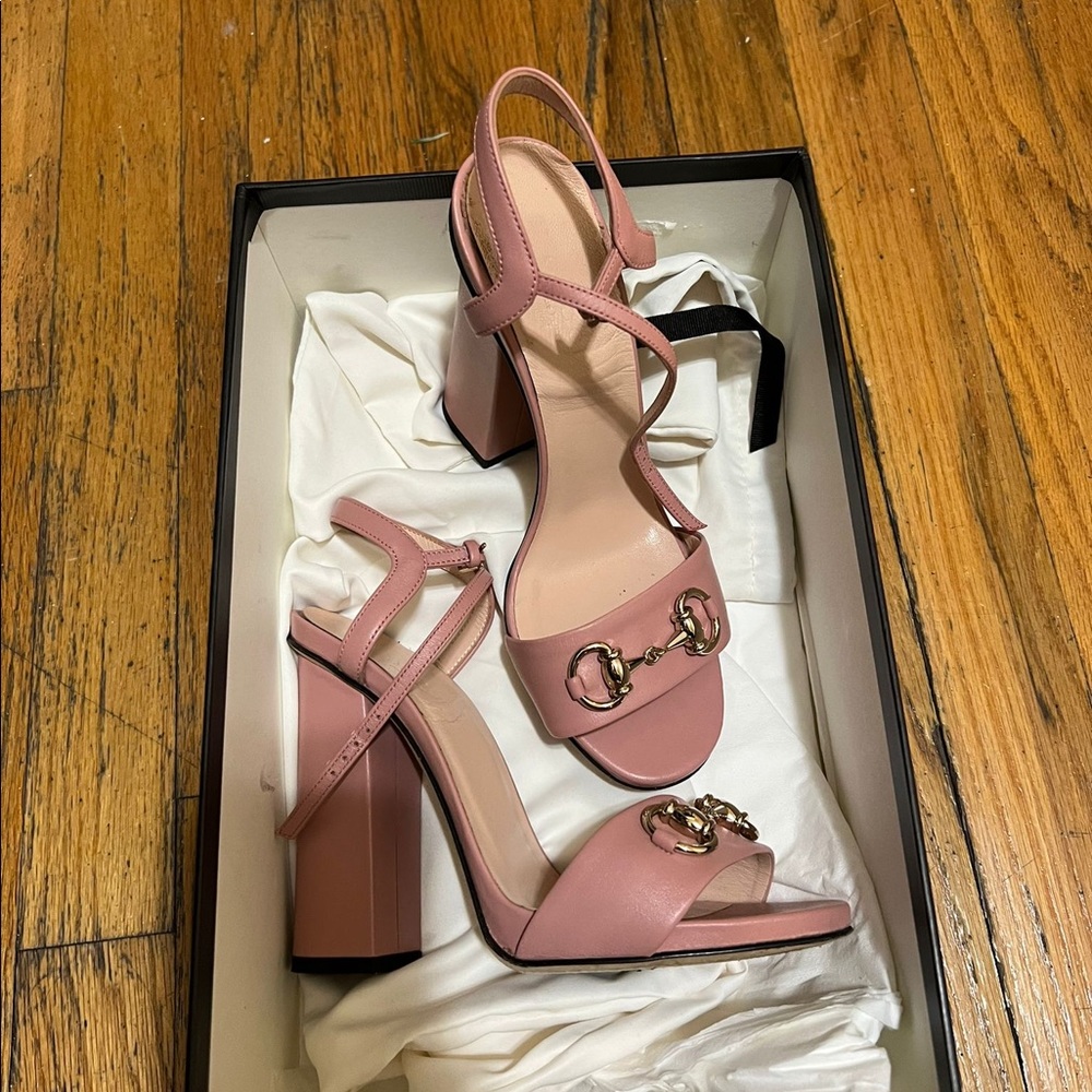 Gucci Dusty Pink High Heel Sandals Sz 6 WORN TWICE